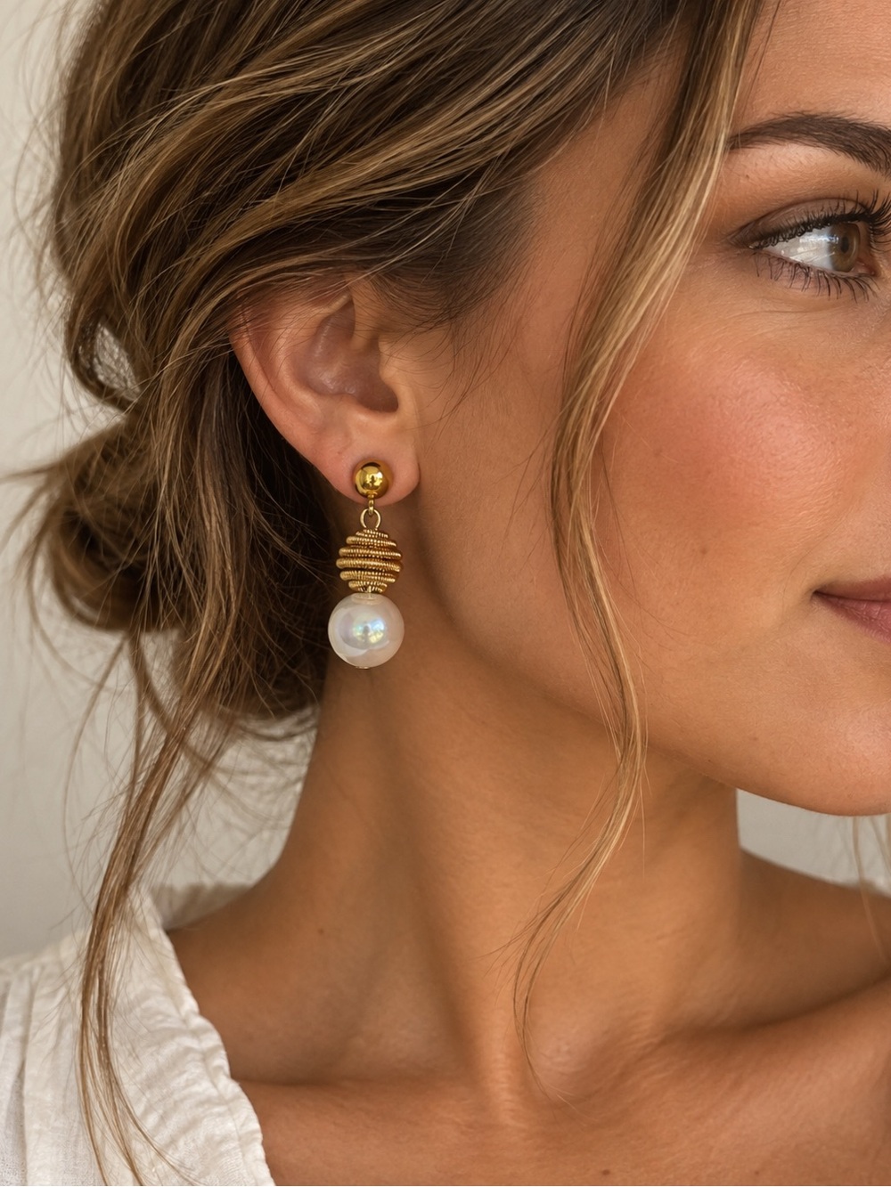 Earrings - Gold Pearl Drop Jewelry